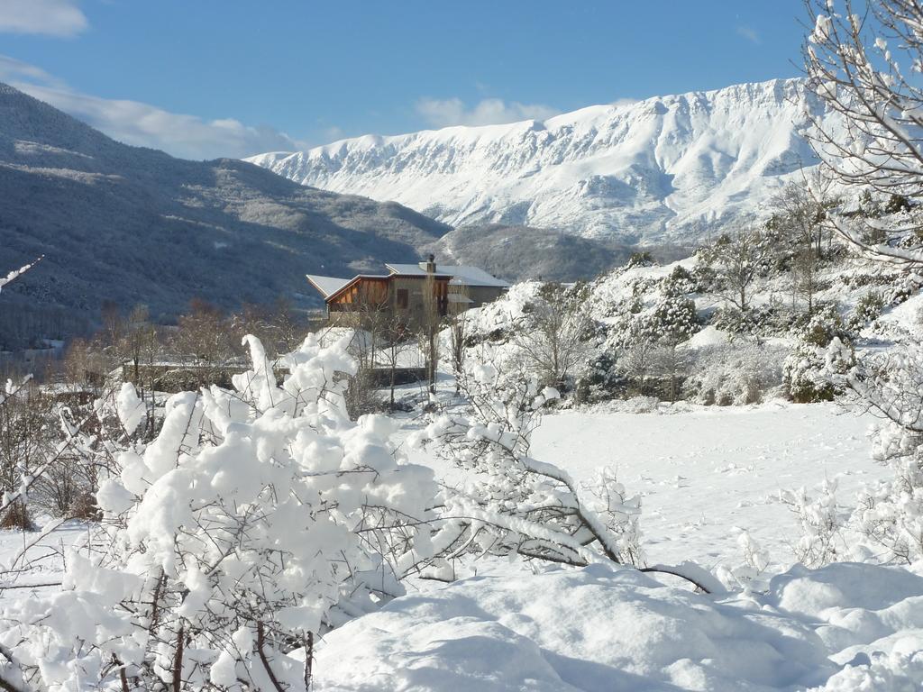 La Llardana Guest House Benasque Luaran gambar