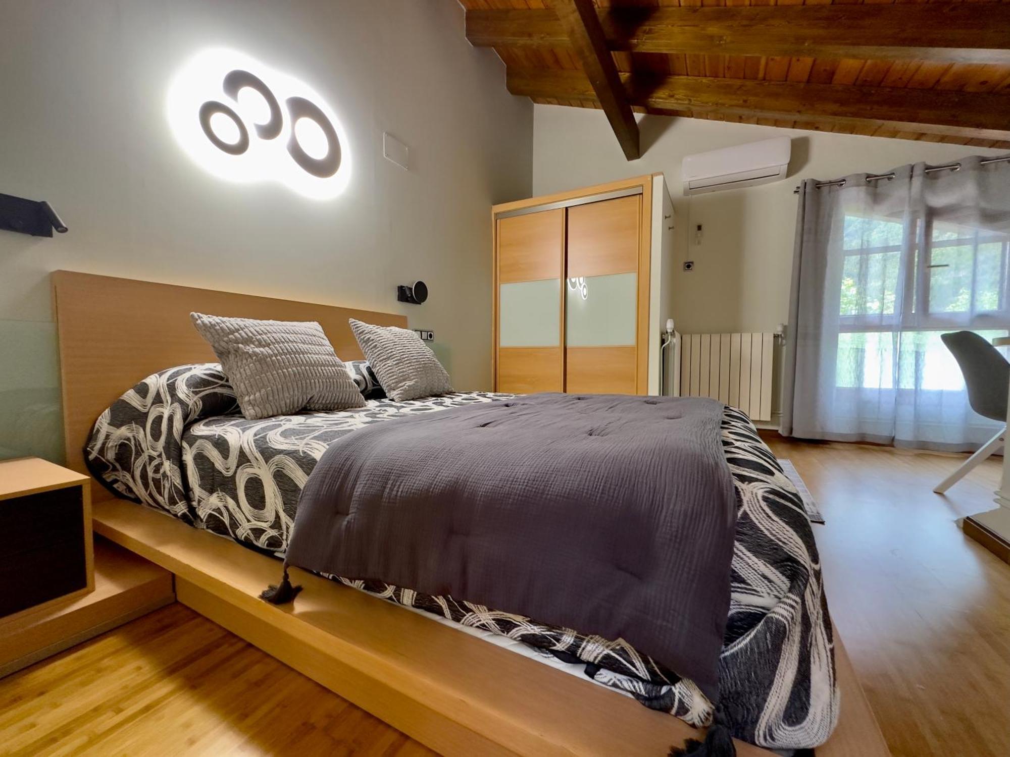 La Llardana Guest House Benasque Luaran gambar
