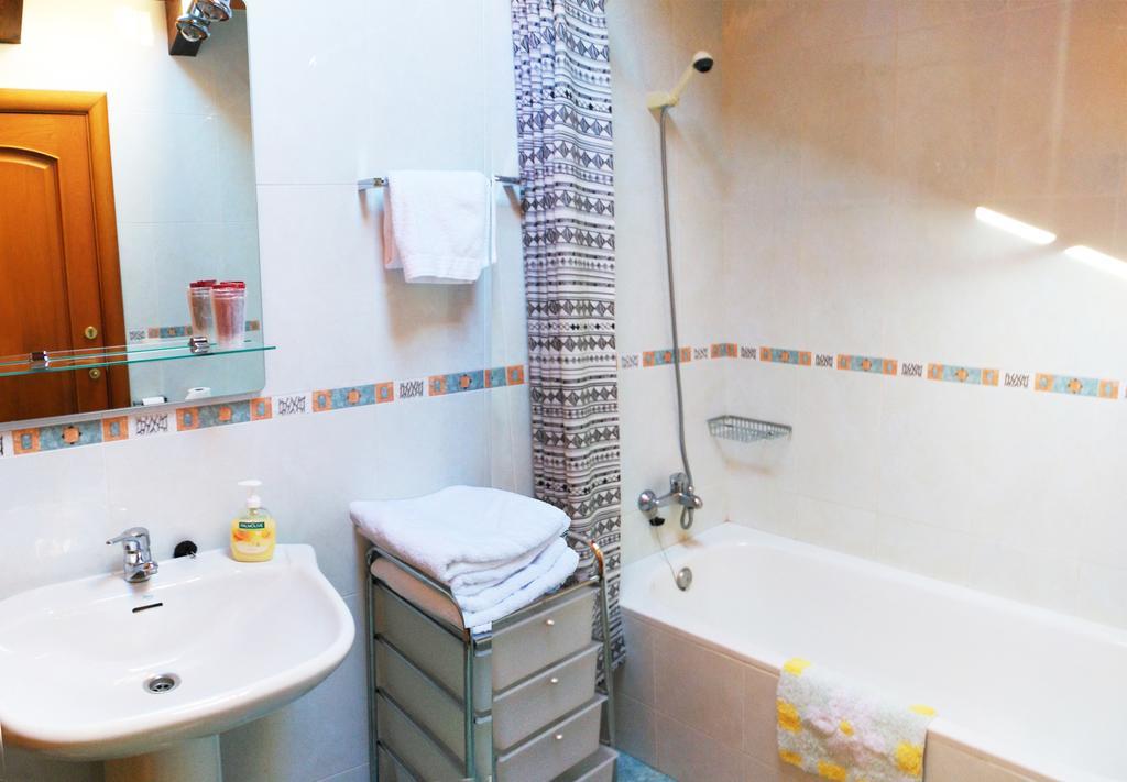 La Llardana Guest House Benasque Luaran gambar