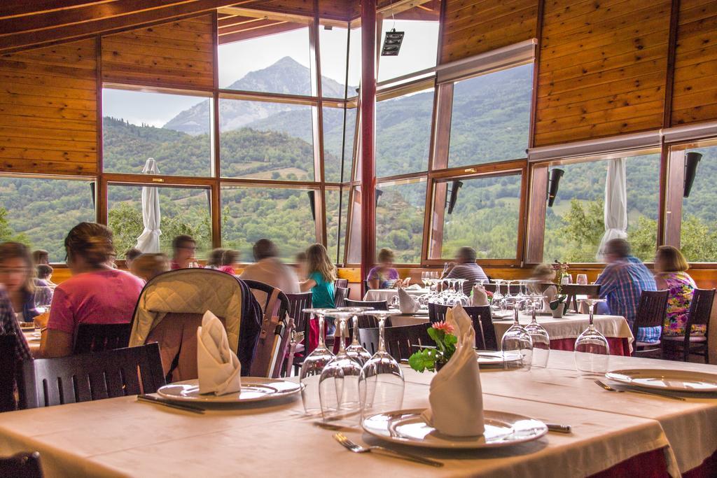 La Llardana Guest House Benasque Luaran gambar