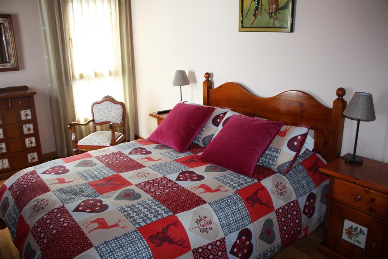 La Llardana Guest House Benasque Luaran gambar