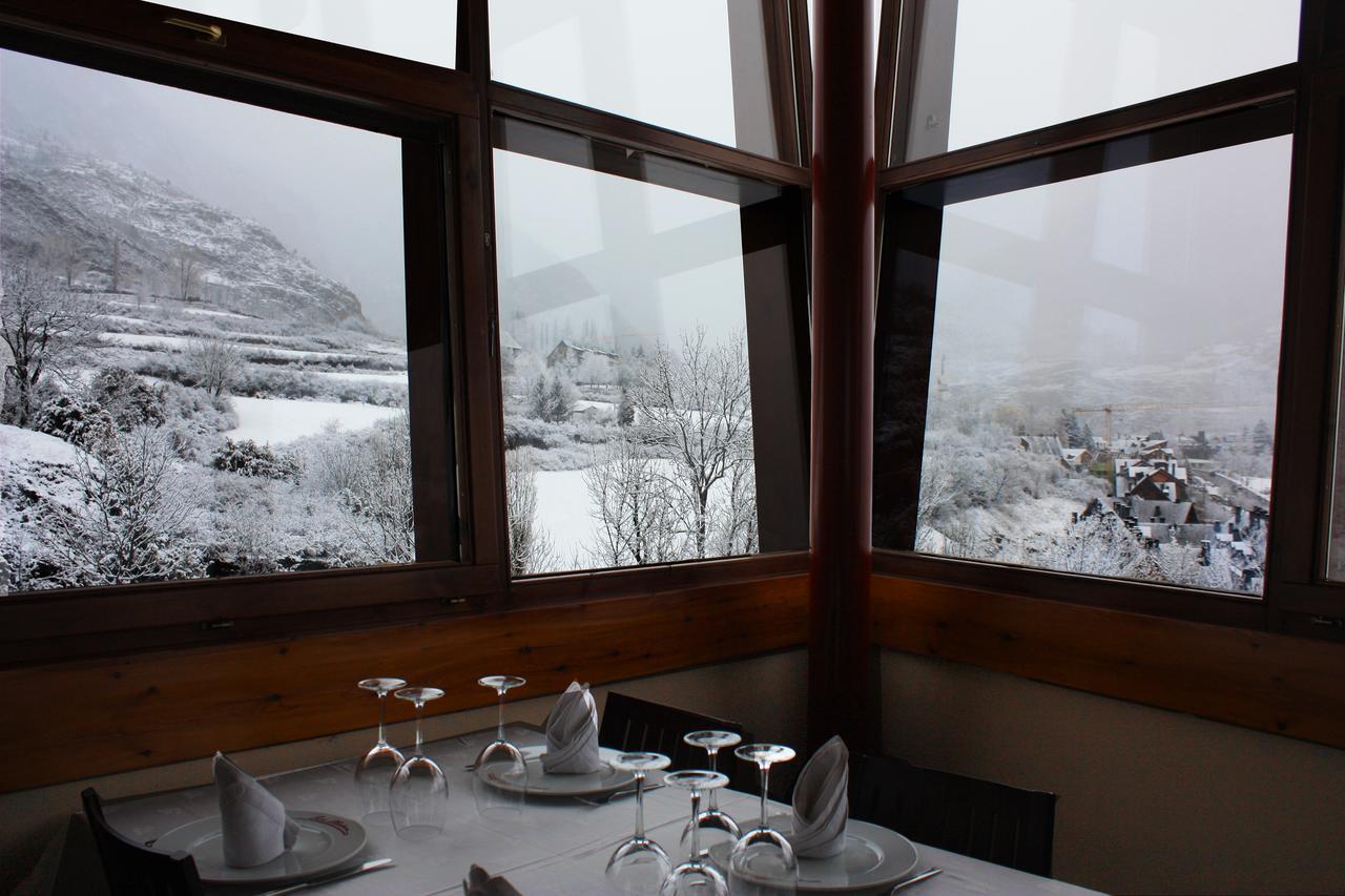 La Llardana Guest House Benasque Luaran gambar